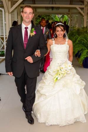 Mauritius Best Wedding Photo- Christian, churn, beach wedding (249)